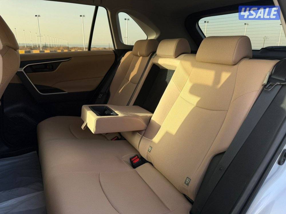 للبيع راف 4 موديل 2021 شرط الفحص بالكامل7