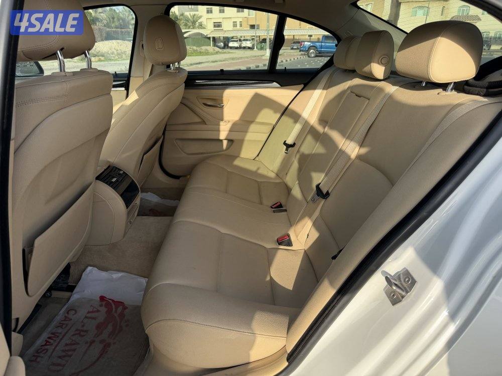 للبيع BMW 520i4