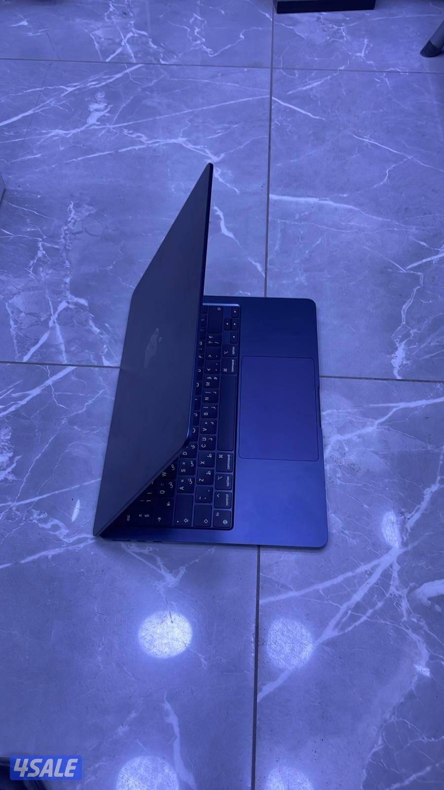 Forsale MACBOOK AIR بحالة ممتازة كالجديد2