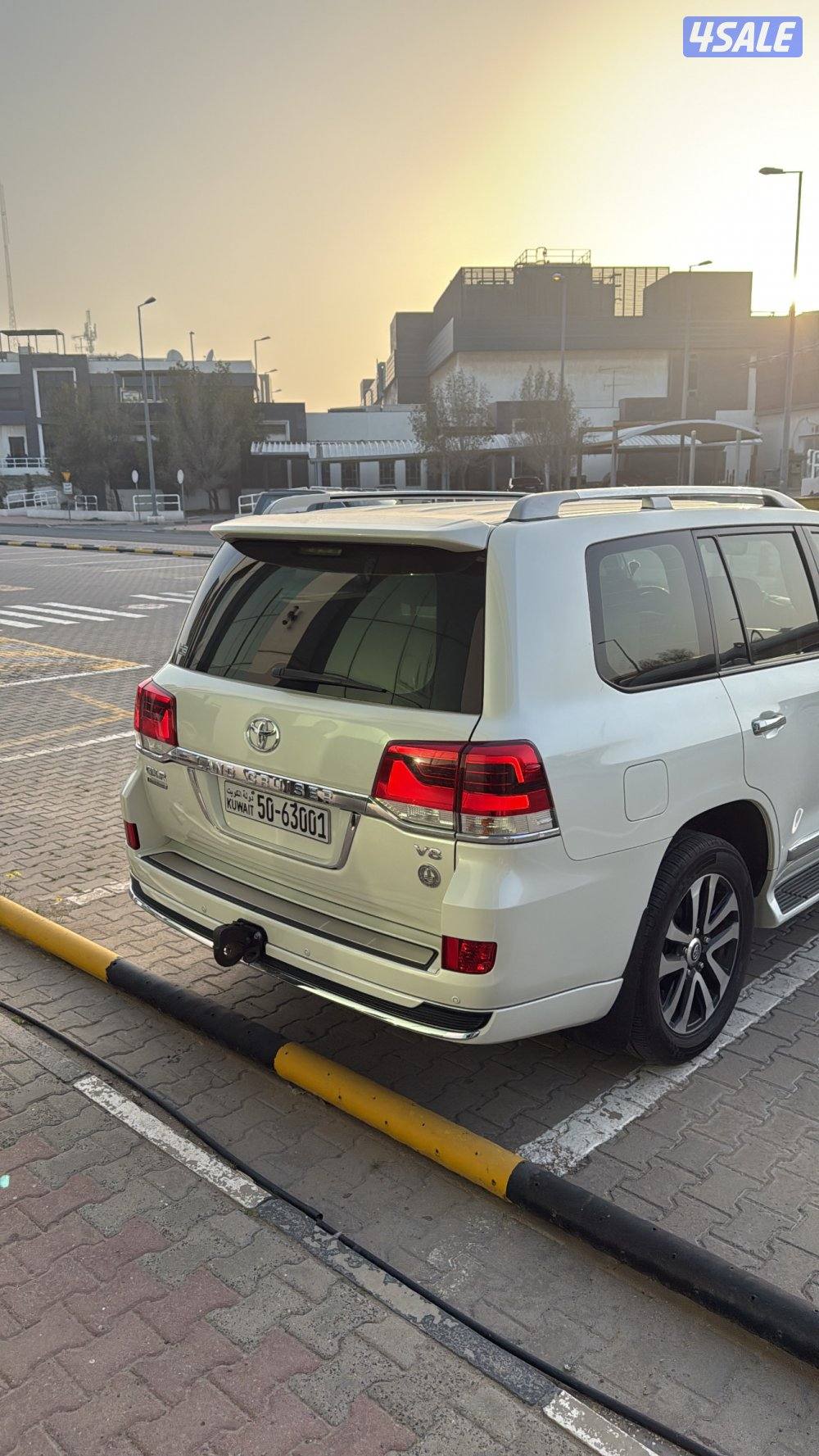 للبيع لاند تورينق 20191