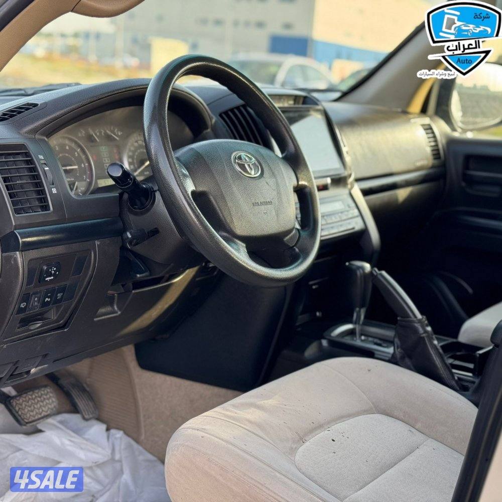 لاندكروزر GXR  20105