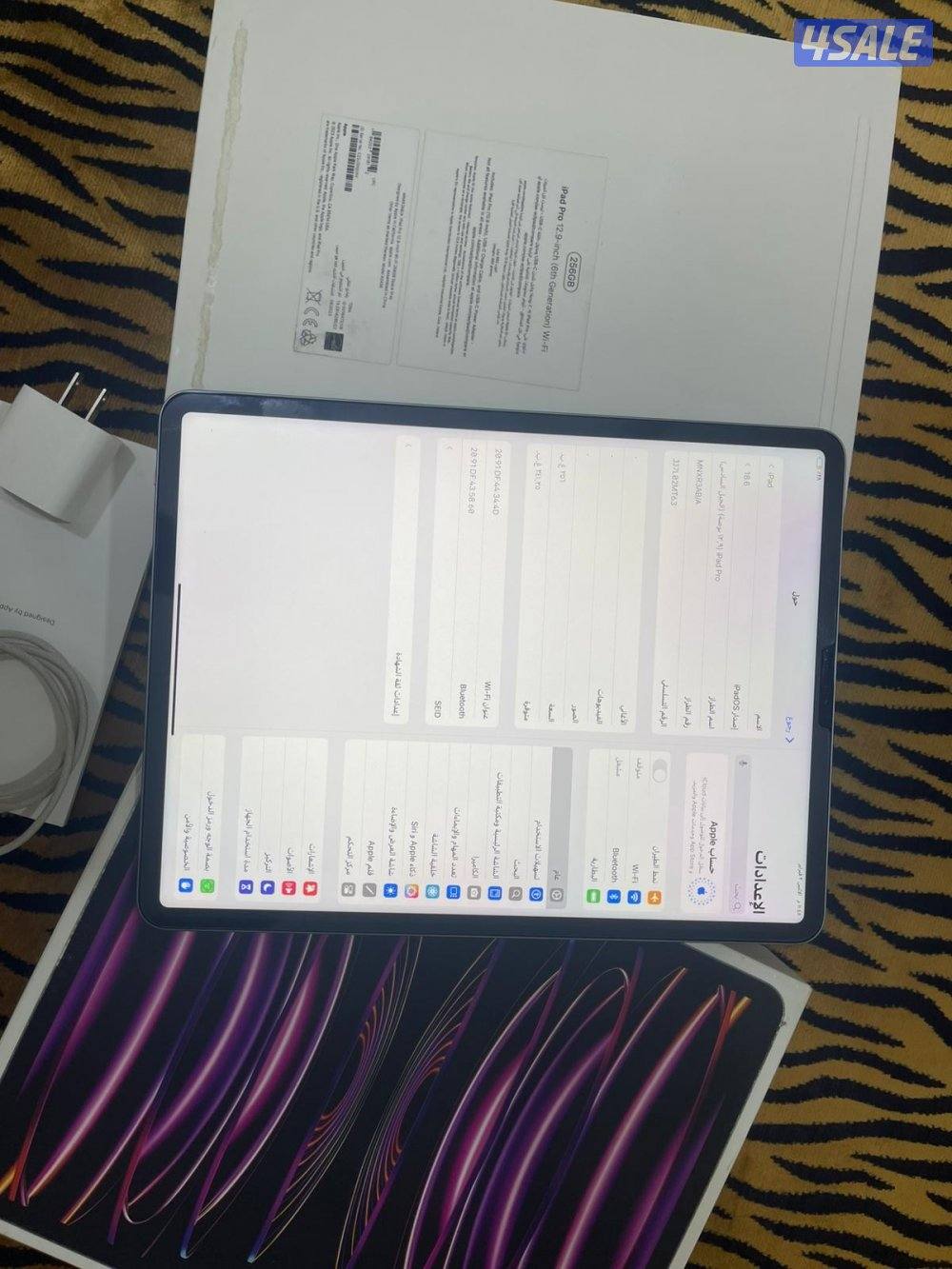 ايباد ابل برو 12.9 انش 256 قيقا الجيل السادس ام تو m2 بطارية 100 نظيف3