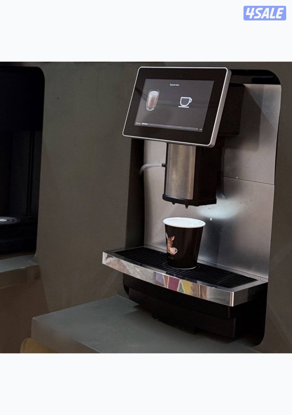 مكينة قهوة ذاتيه استعمال نظيف ماصارلها ٣ شهور عندي1