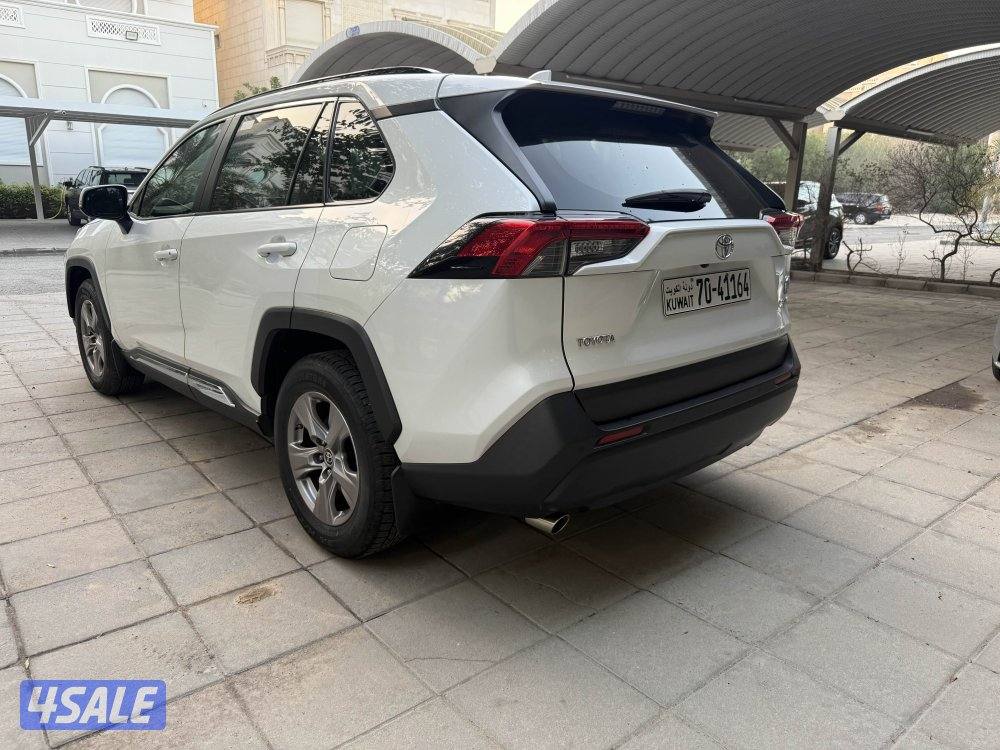 للبيع راف 43