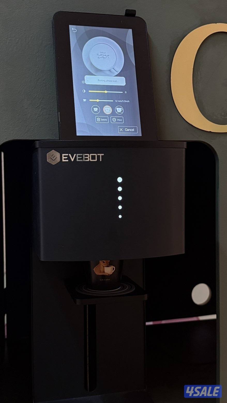 مكينة طباعة على القهوه ذاتيه استعمال نظيف جدااً ،ماصارلها ٣ شهور عندي2