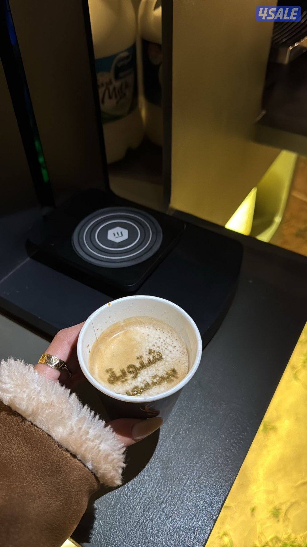 مكينة طباعة على القهوه ذاتيه استعمال نظيف جدااً ،ماصارلها ٣ شهور عندي8