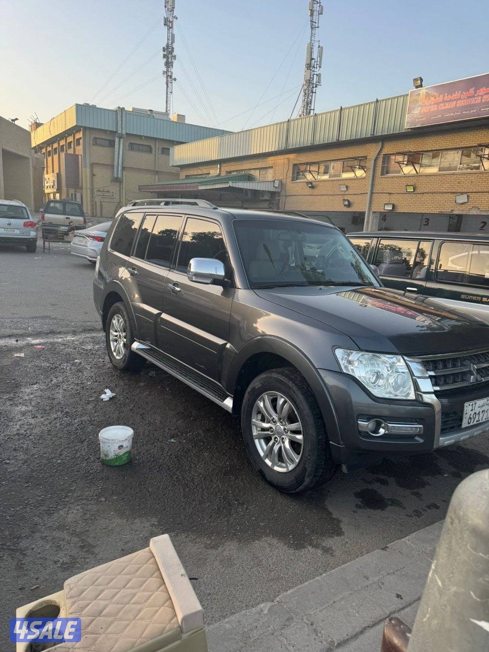 للبيع باجيرو 20203