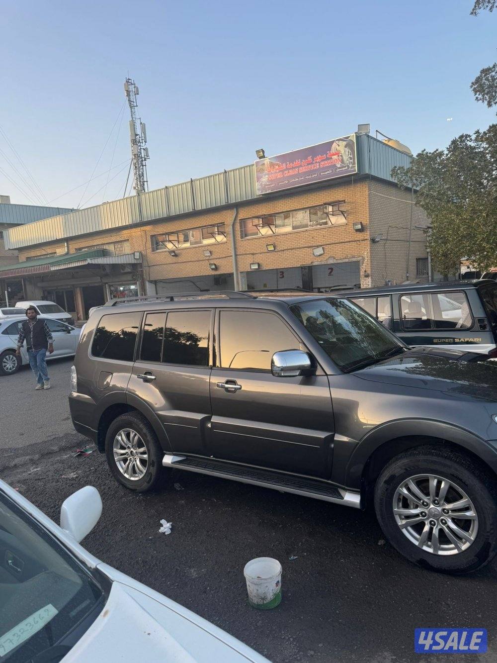 للبيع باجيرو 20204