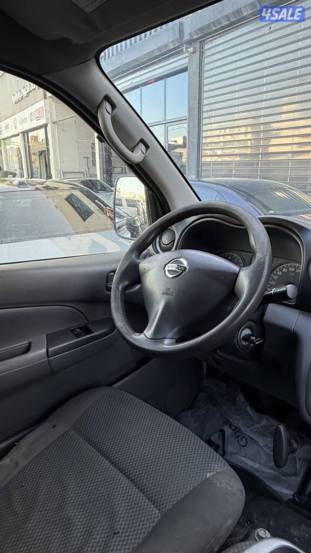 نيسان باص 2014 جديد كل شي شغال مع اجهزته حق الغسيل3