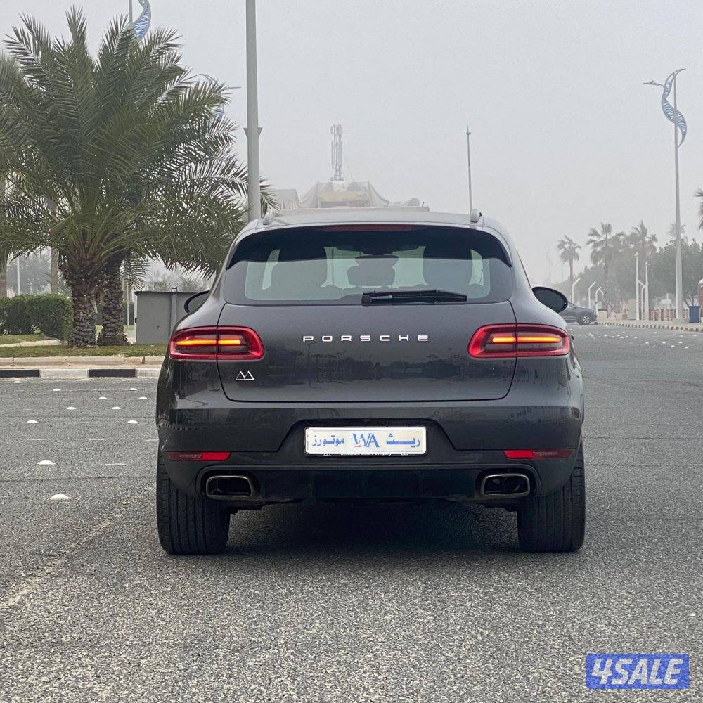 🔺بيع 🔺شراء 🔺تثمين 🔺

بورش مكان 
موديل 2018
عداد 94
وارد الوكاله 
ك3