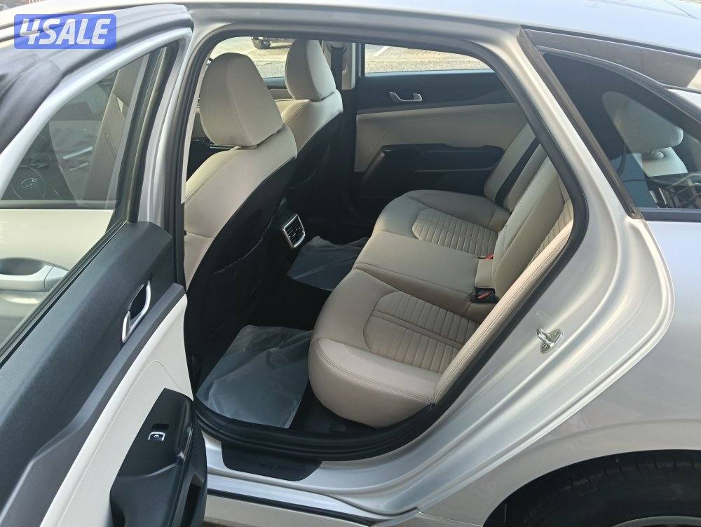 السالمية كيا K5 موديل 20216