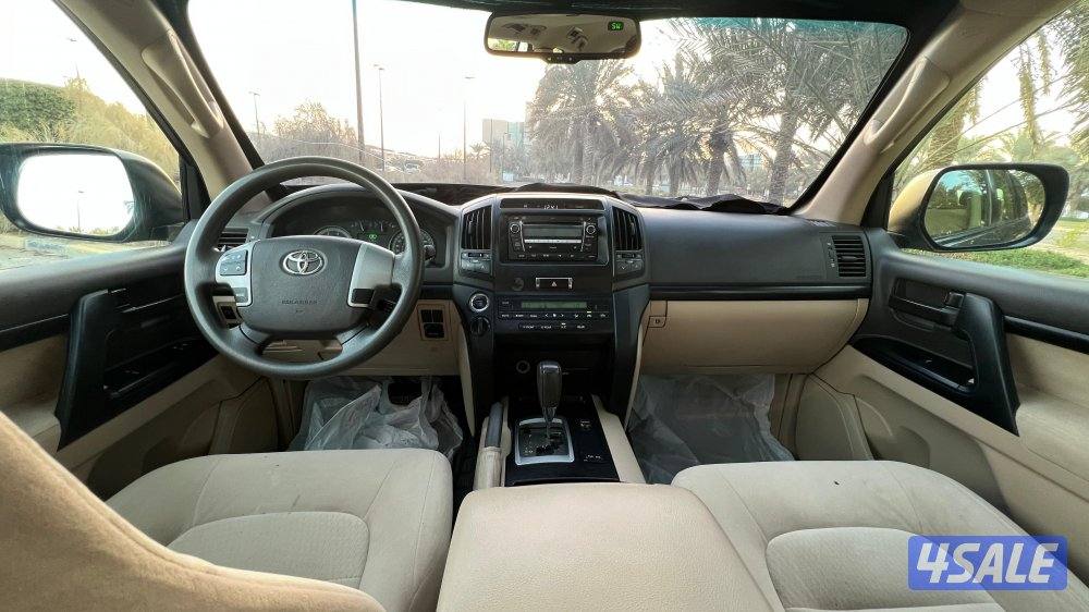 لاند كروزر10