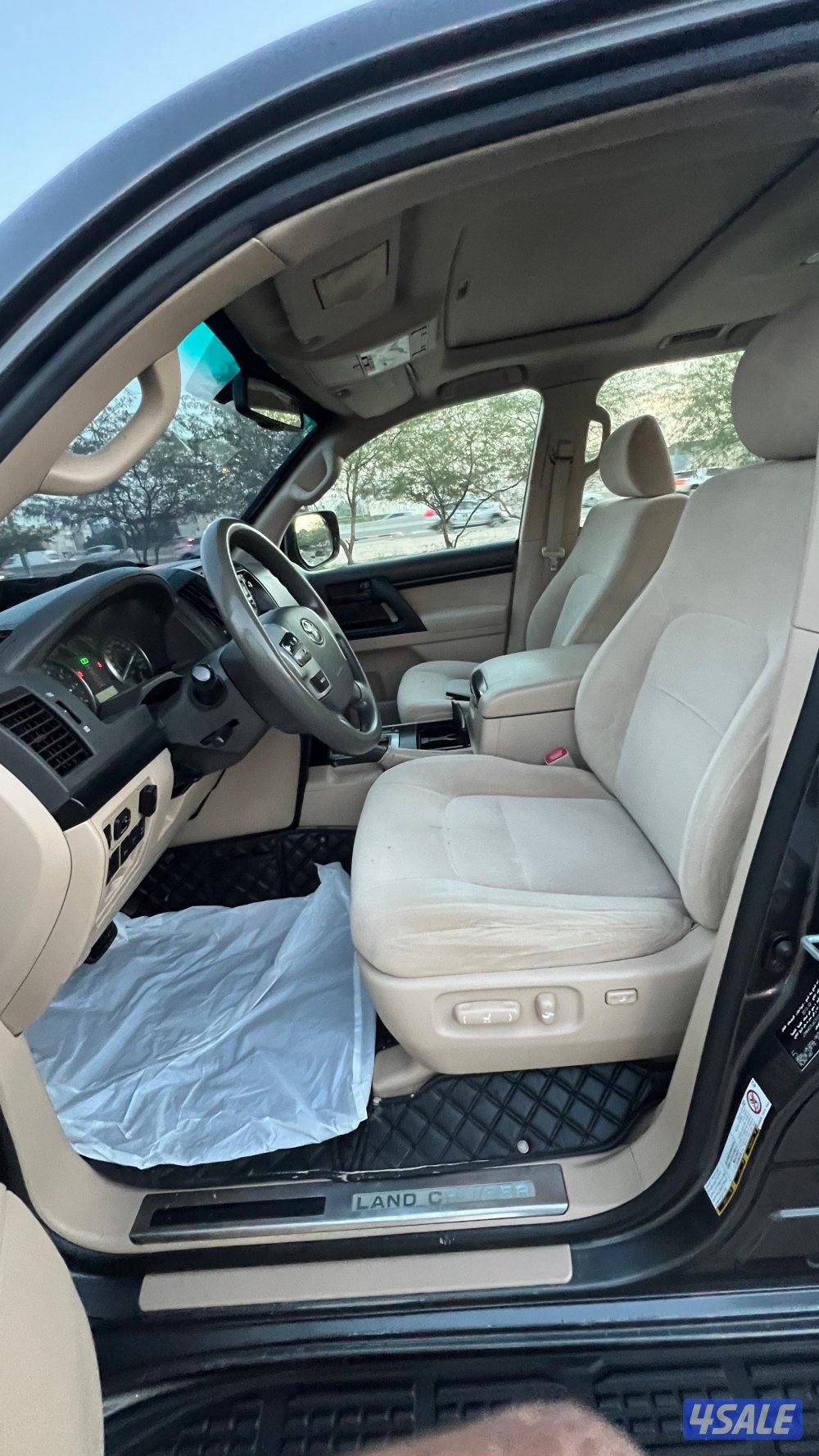 لاند كروزر13