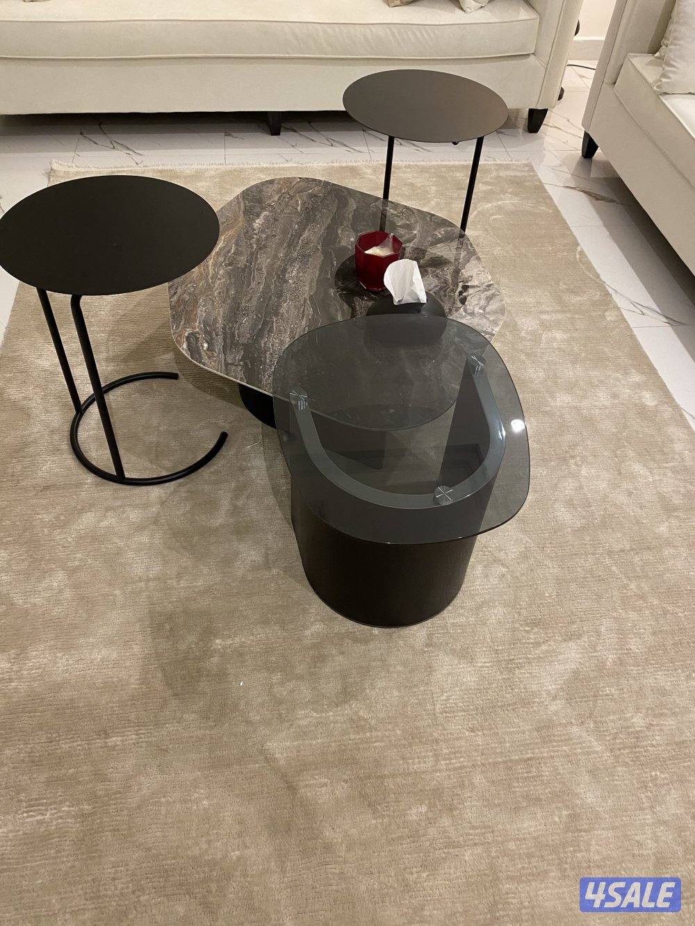 غنفات وطاولات للبيع0