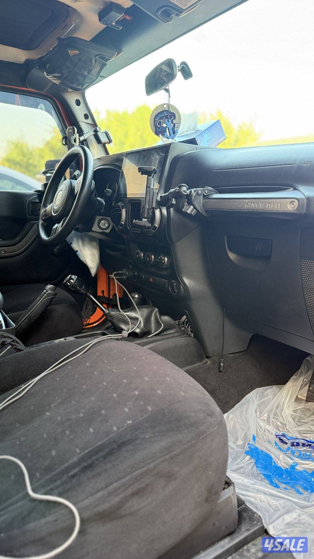 للبيع جيب رانقلر 2013 قير عادي1