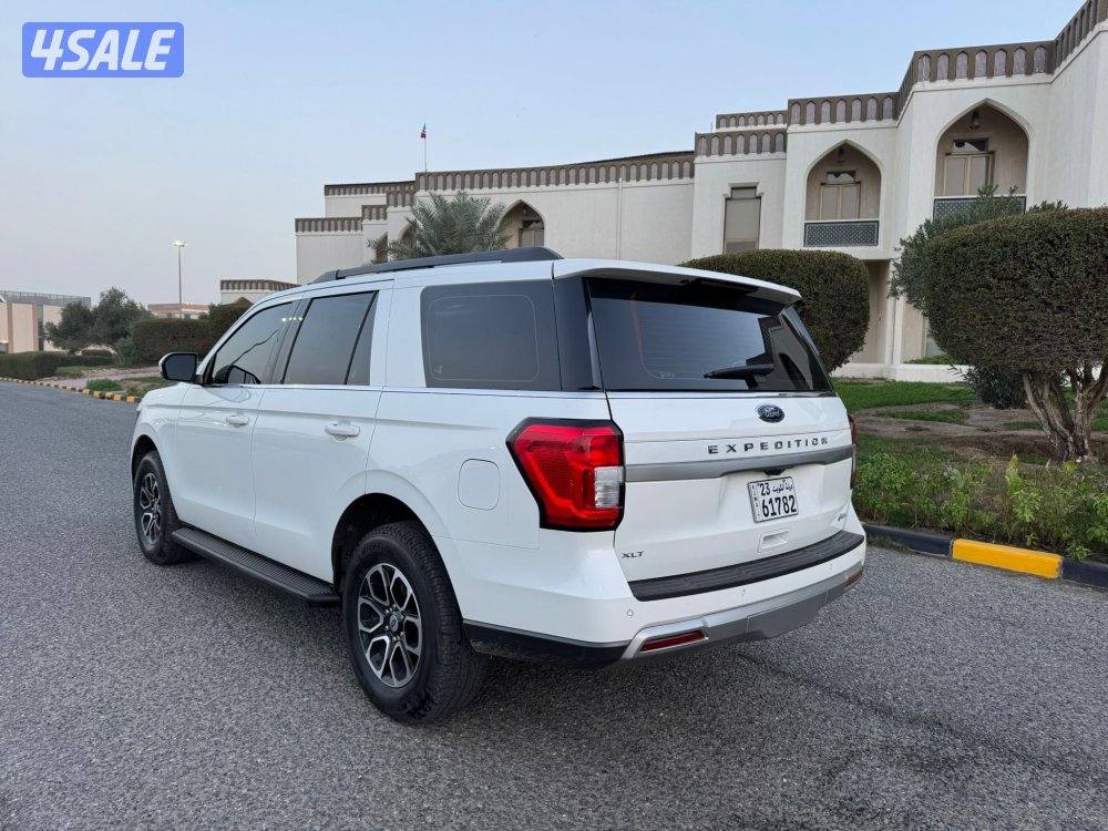 اكسبدشن XLT موديل 2024 عداد 23 بحالة الوكالة5