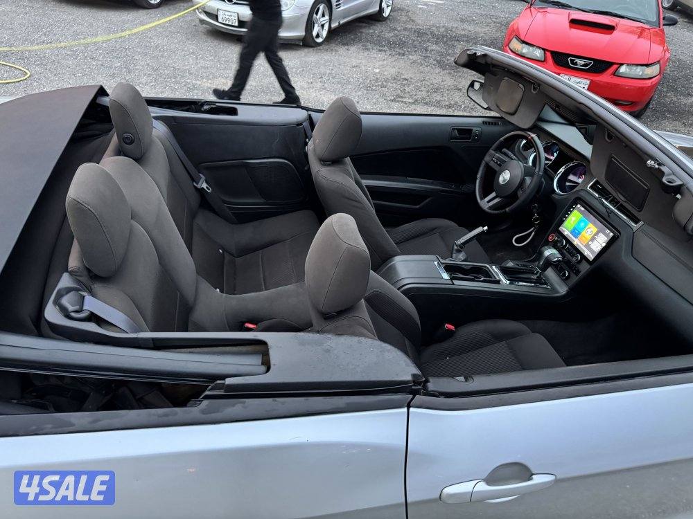 للبيع موديل 2011 كشف V64