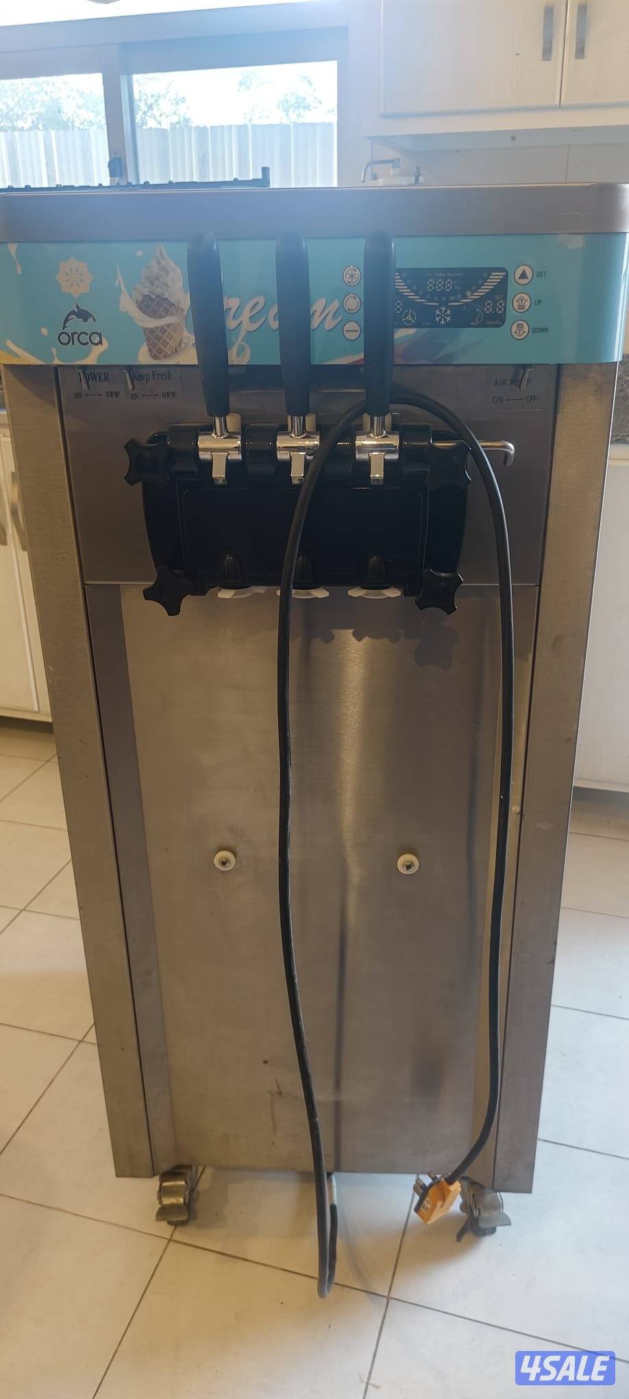 مكينة ايس كريم4