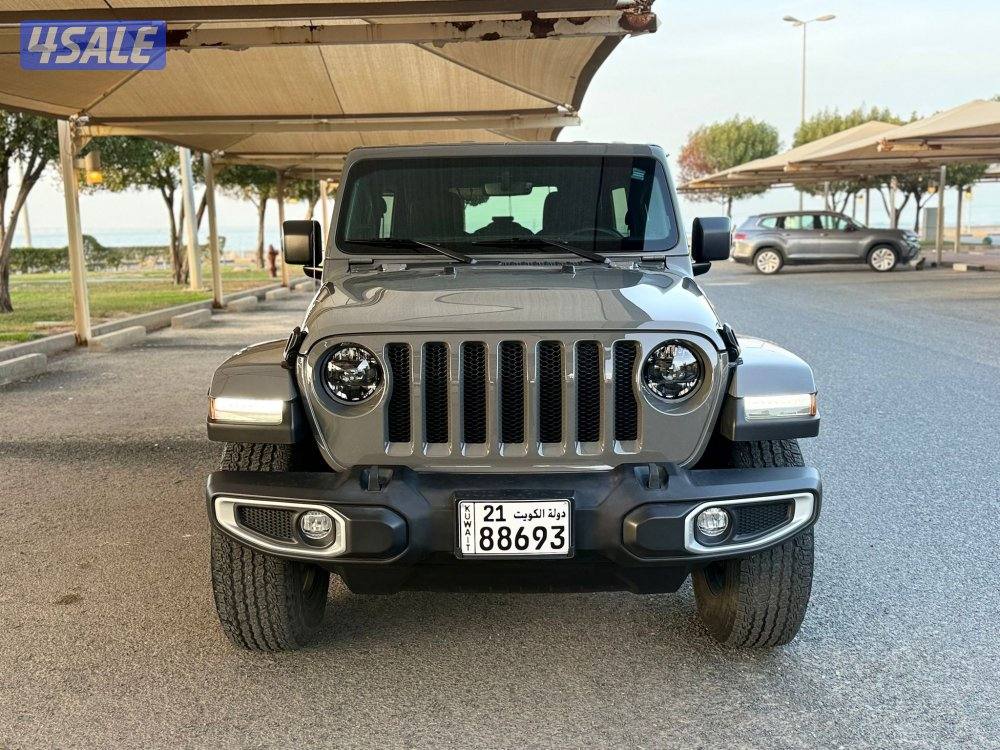 للبيع : رانجلر صحاري موديل : 2023 عداد : 32 الف5