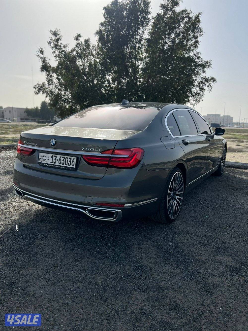 للبيع بي ام 750LI موديل2016 ماشي140 الف2
