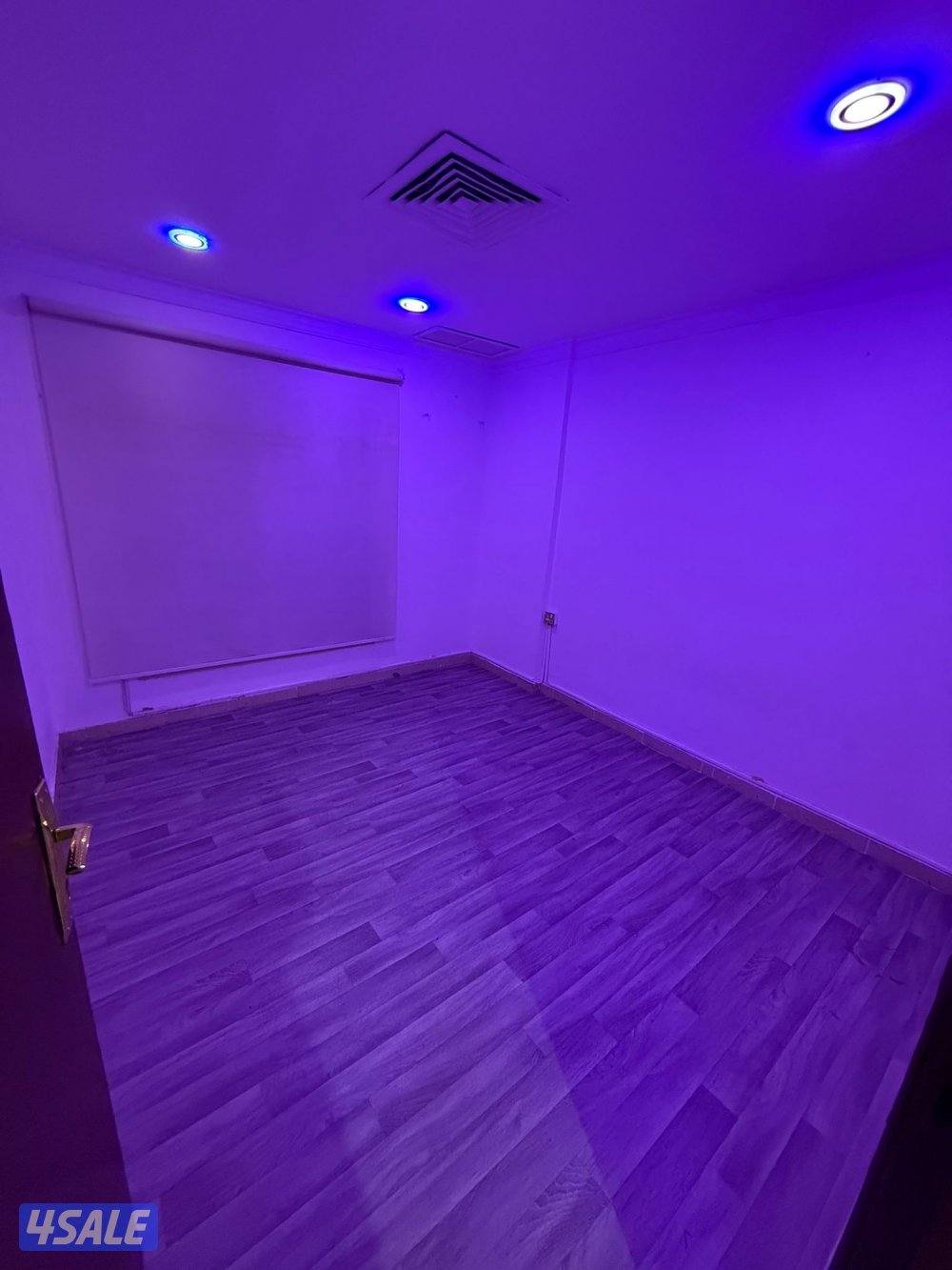 يوجد شقة الايجار غرفة وصالة ومطبخ وحمام تشطيب سوبر لوكس يوجد باركنً3