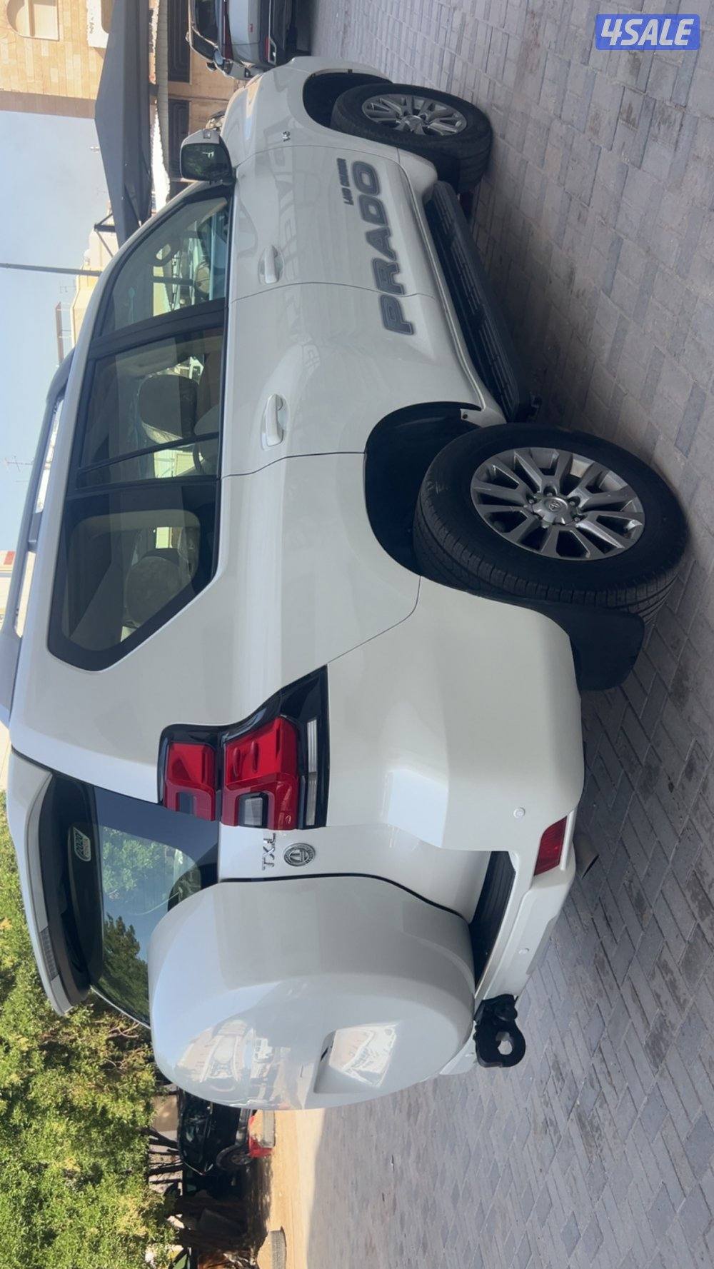 للبيع برادو موديل 2020 TXL شرط الفحص ماشي 931