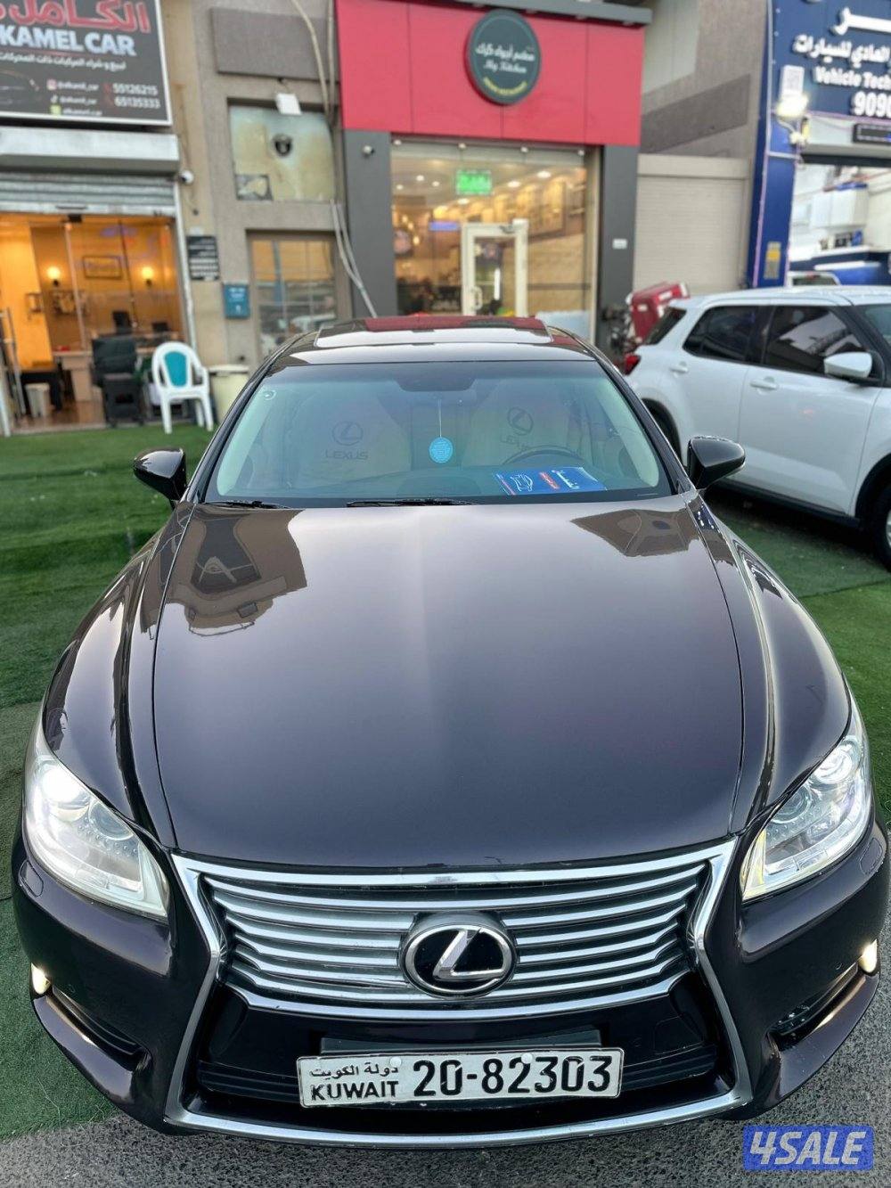 للبيع لكزس LS 460 موديل 20131