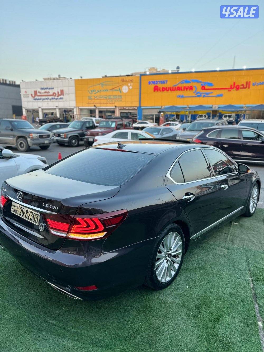 للبيع لكزس LS 460 موديل 20133