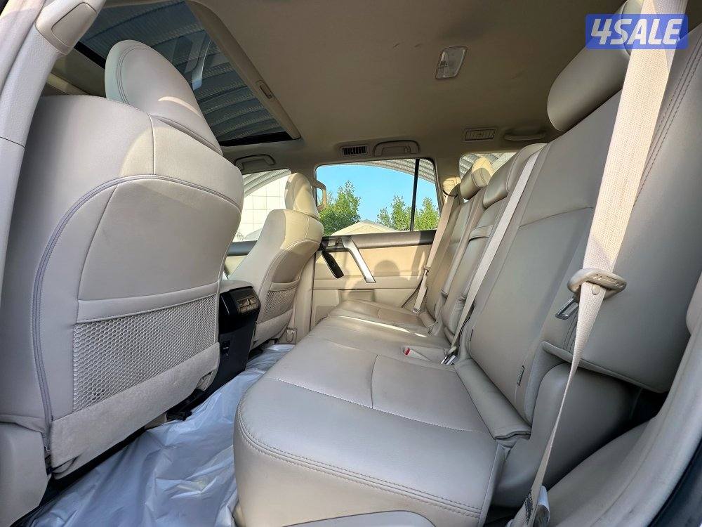 معرض القمة🚩11