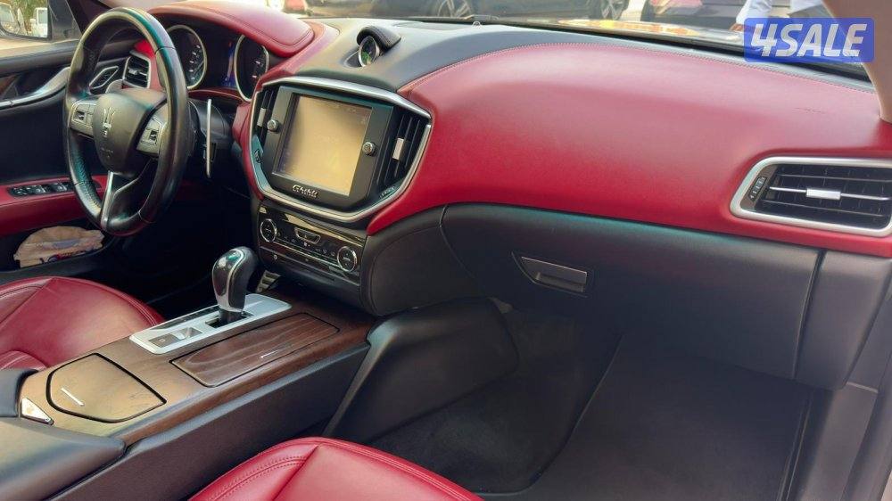 ميزراتي جيبلي S,Q,4/ موديل 2016/ عداد 110 ألف14