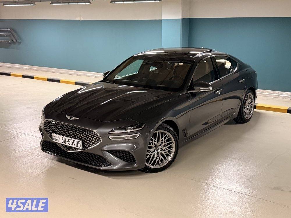 للبيع جينسيس G70 عداد 330