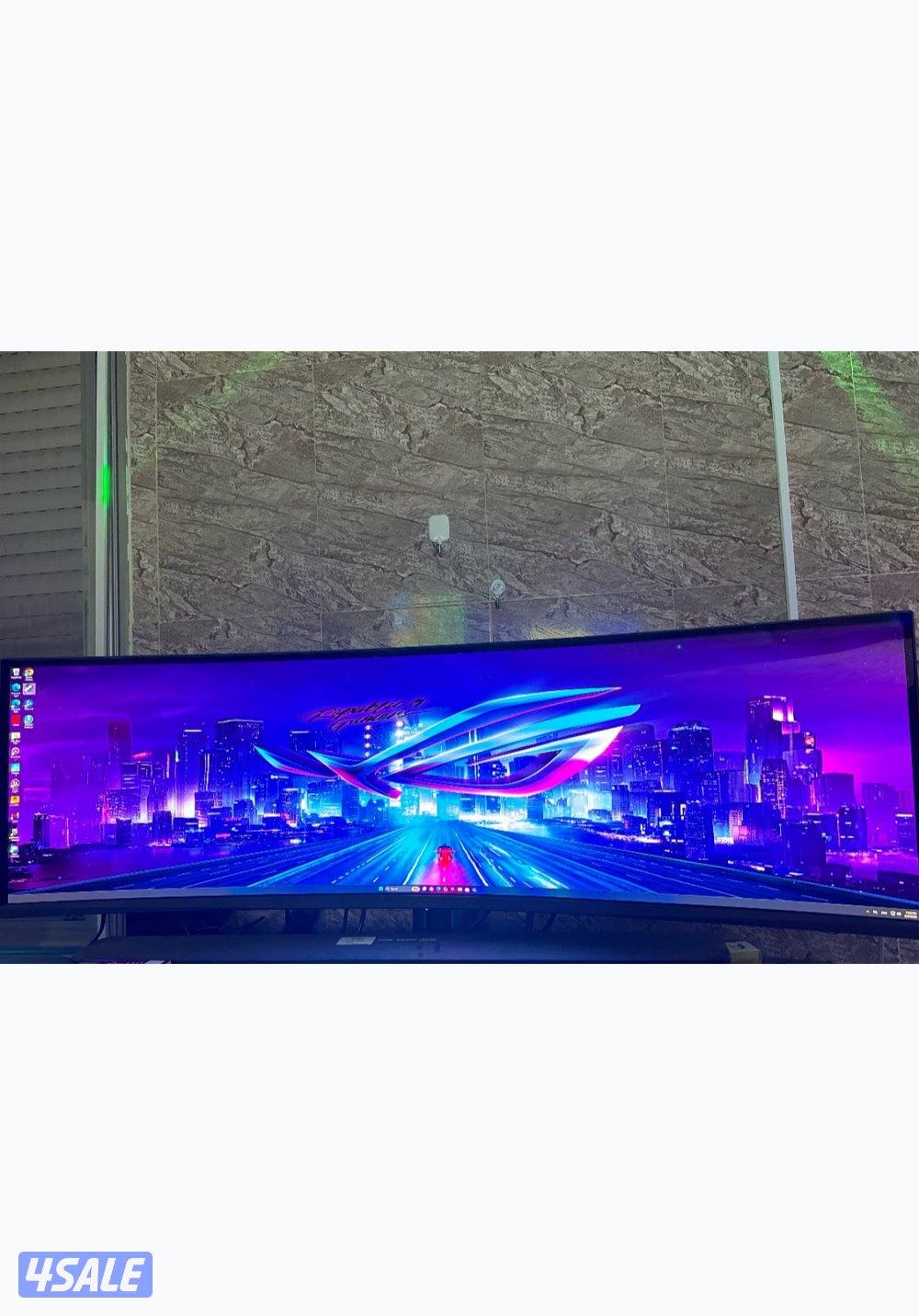 للبيع مستعمل نظيف جداً asus rog swift oled pg49wcd0