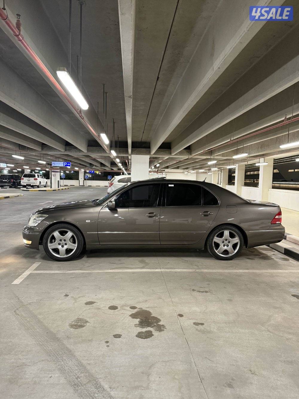 للبيع لكزس 430 صبغ وكاله شرط الفحص1