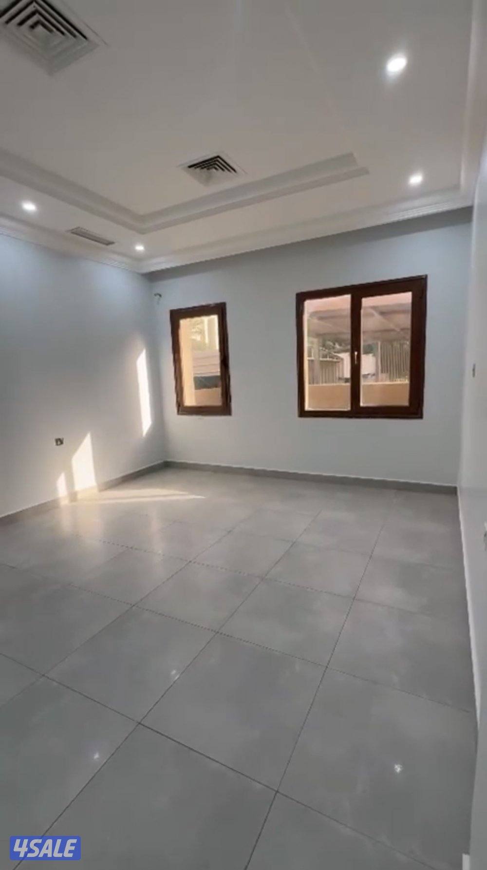 للايجار دوبلكس ارضي وسرداب الفنطاس ق20