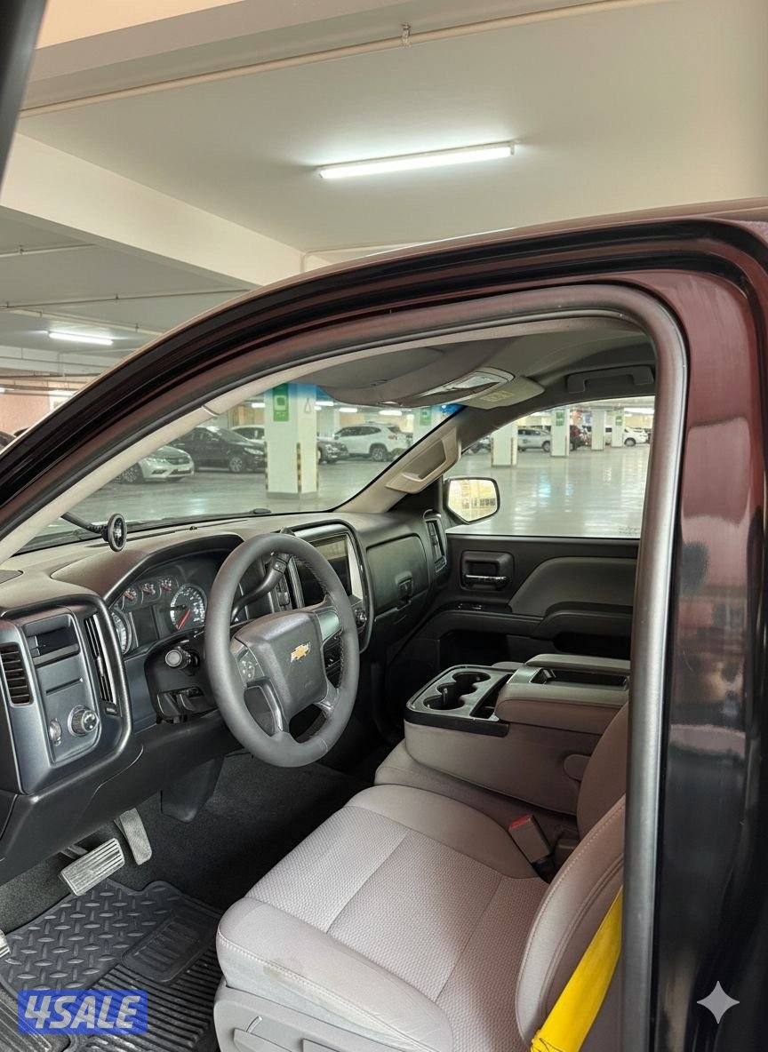 سلفرادو موديل 2017 حجم 1500 ماشي 250 الف شرط الفحص فحص بدون دبل2