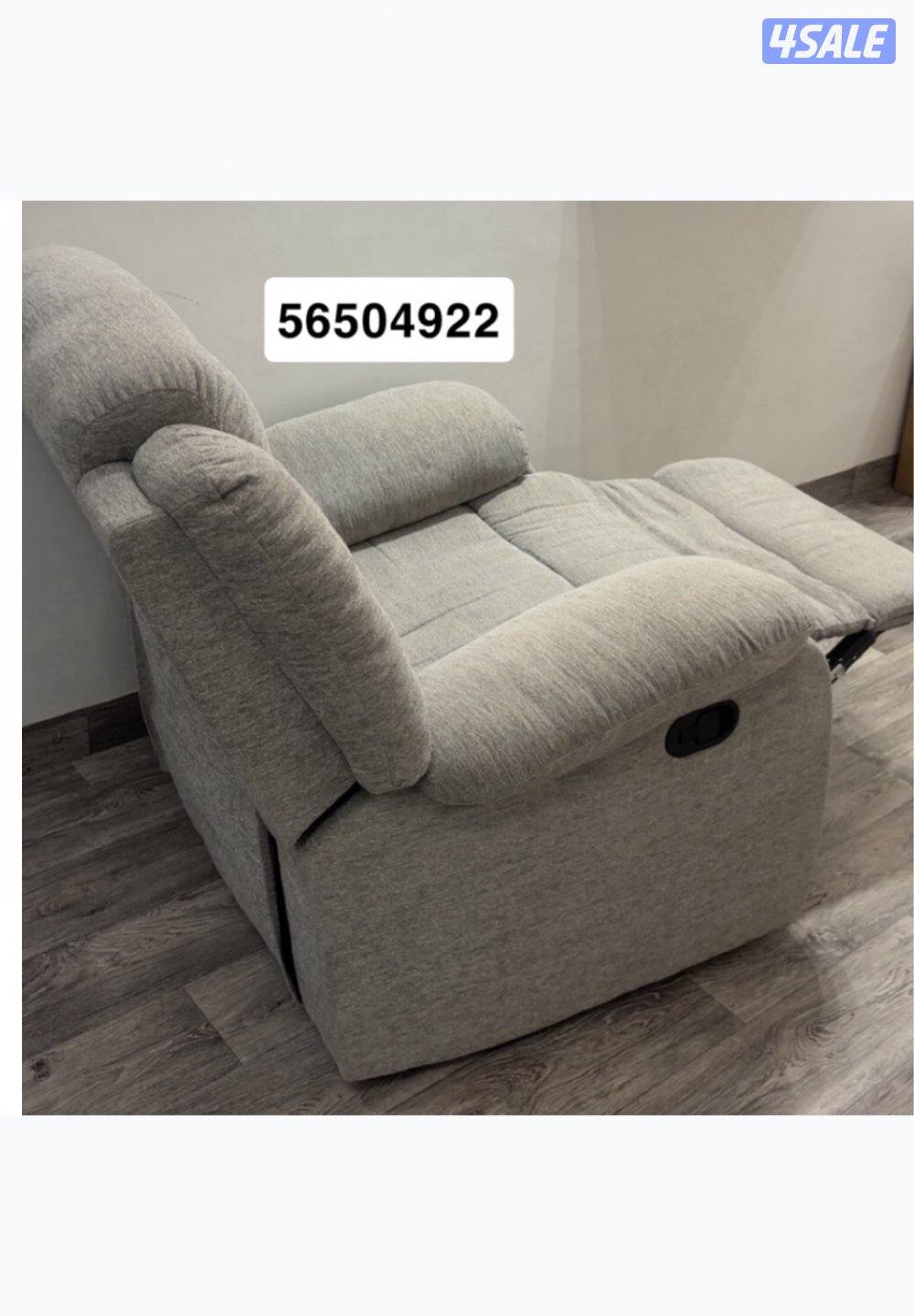 كرسي جديد ونظيف بحاله ممتازه0