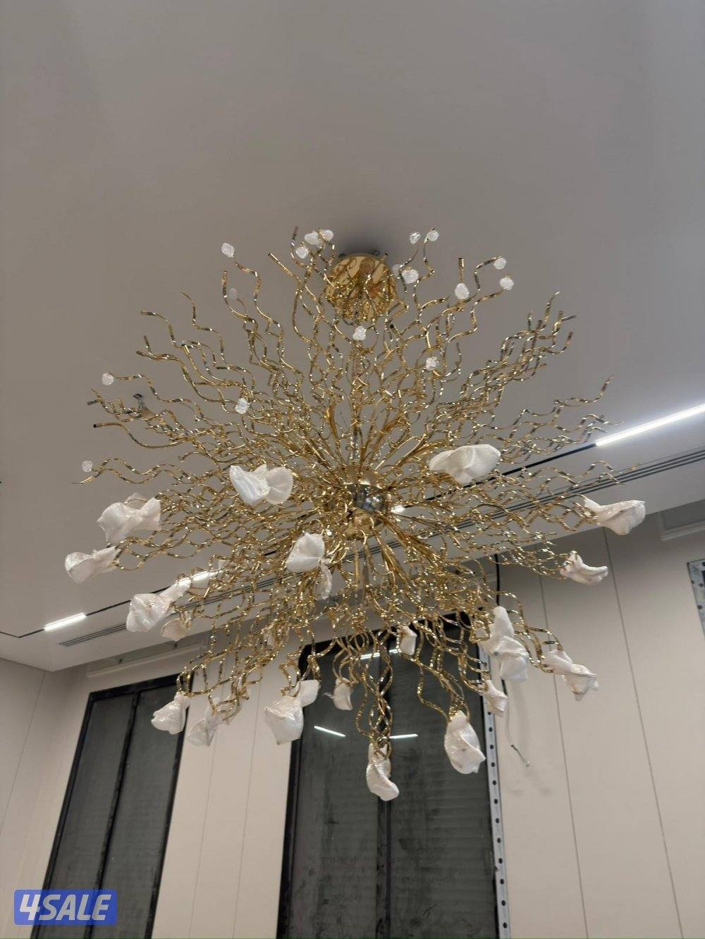 ثريات و اضائات مودرن للاستقبال0