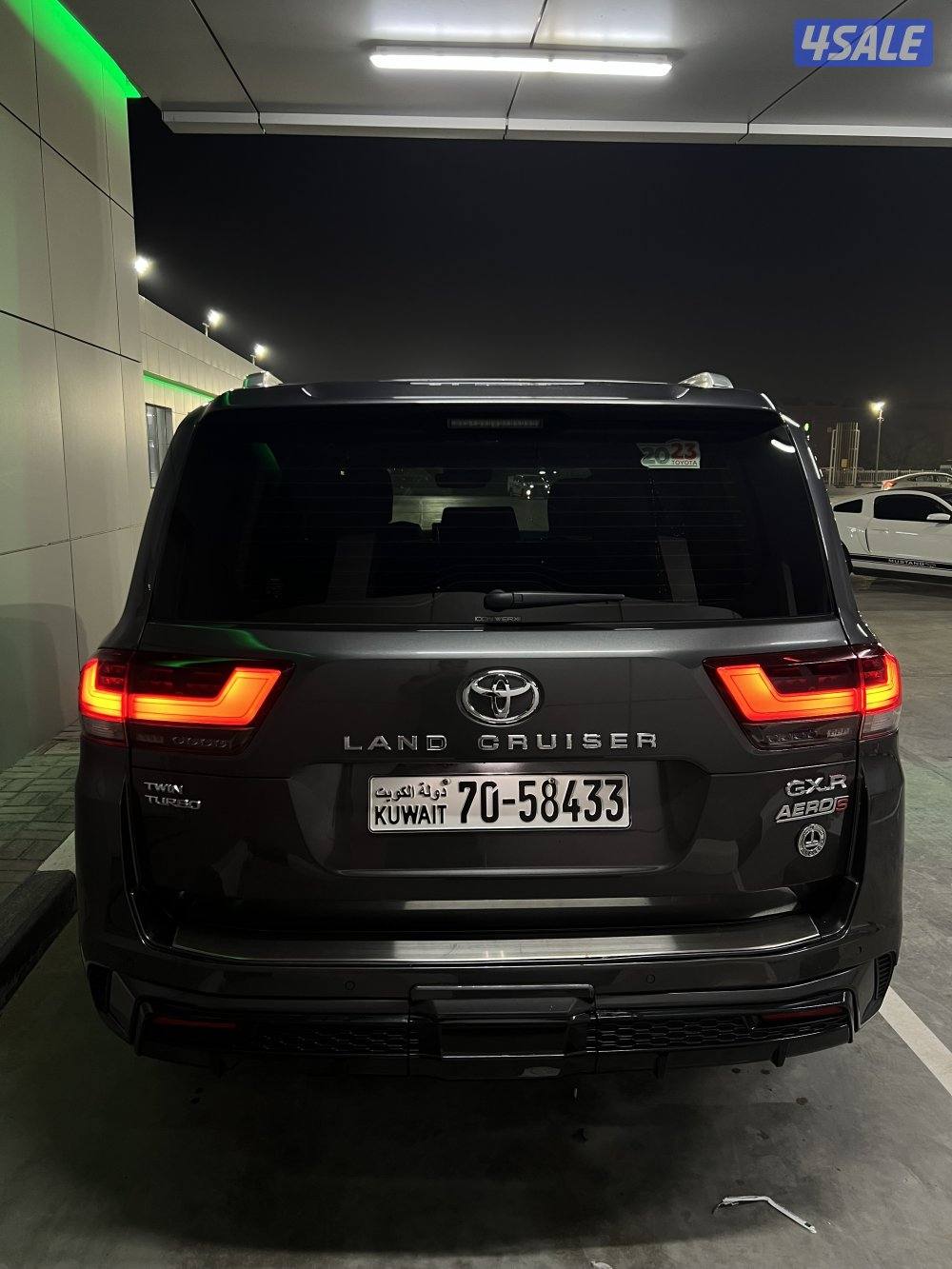 لاندكروز 2023 GXR Aero’s twin turbo4