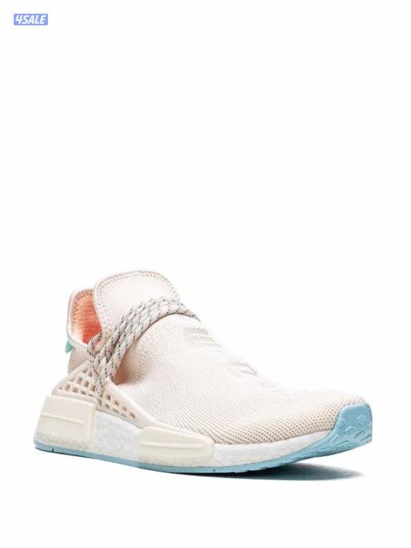 حذاء أديداس إصدار محدود دون صندوق مقاس ٣٨ جديد لم يلبس0