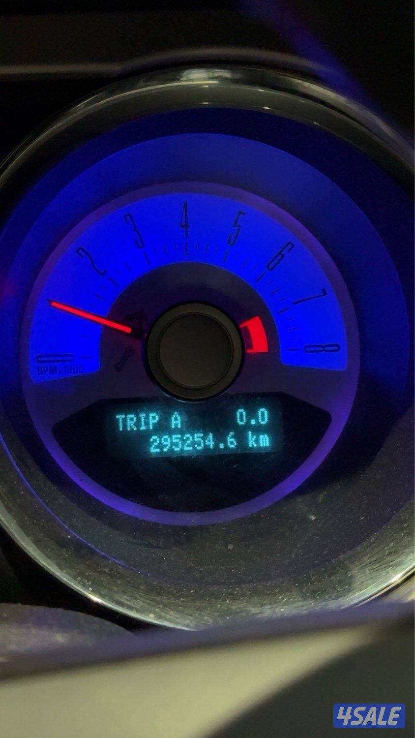 للبيع موستنق 5.0 موديل 20123