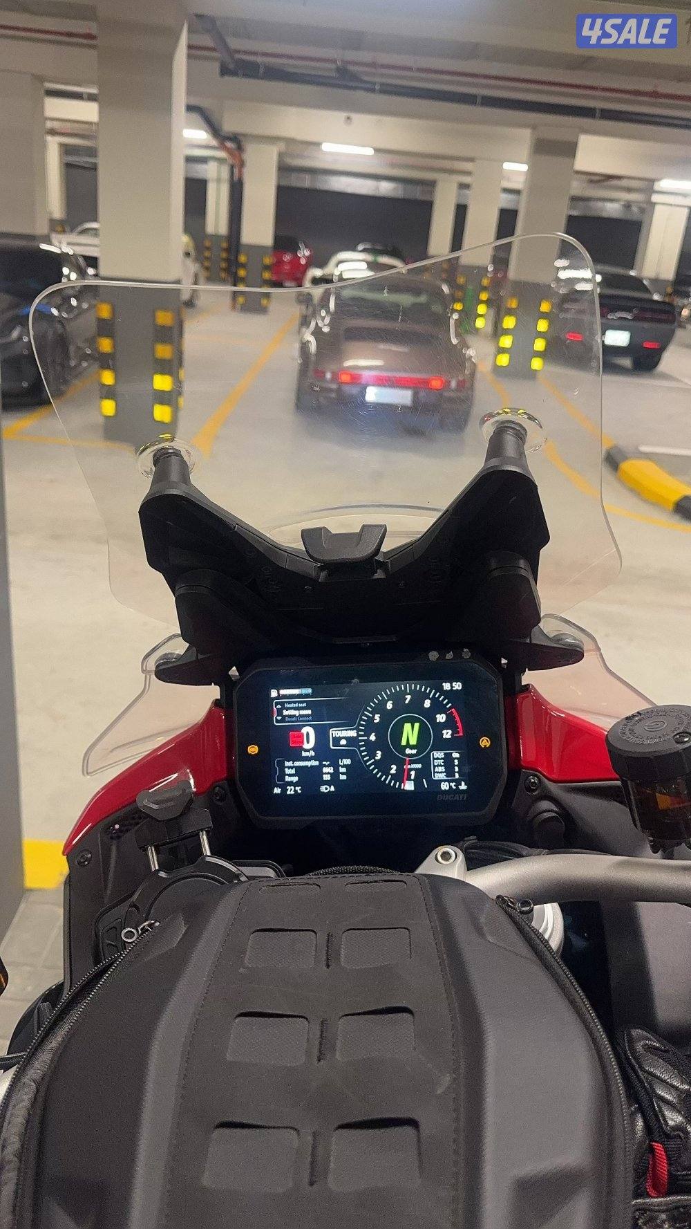 دراجة نارية رياضية دوكاتي2