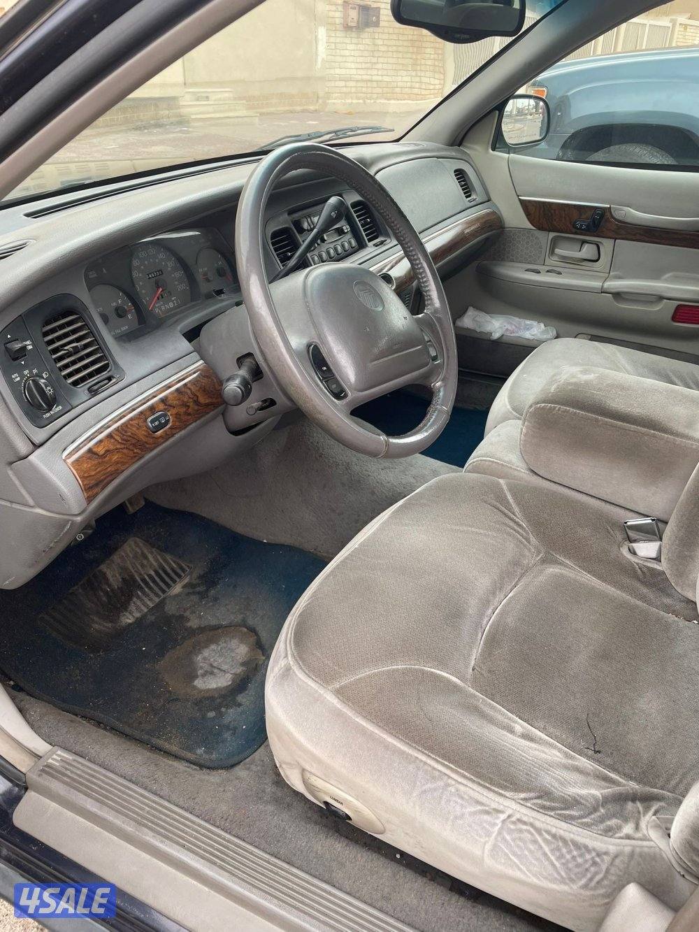للبيع فورد موديل 1999 عداد 149 الف الكويت6
