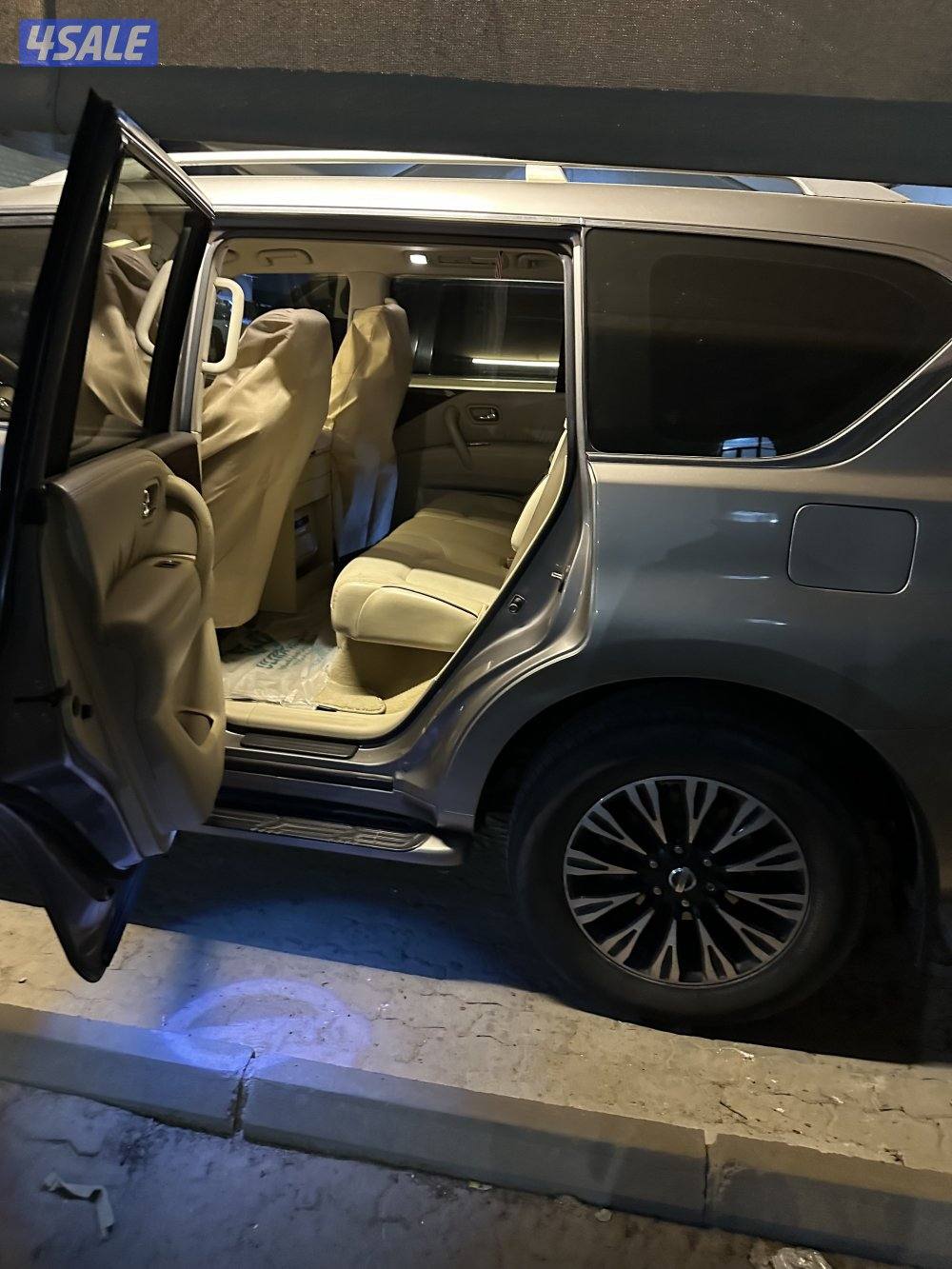 للبدل ويا لاند كروز شرط النظافه من 2008 ولغاية 20104