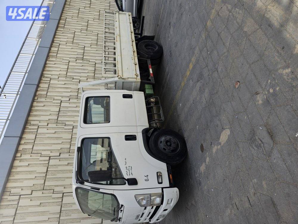 هاف لوري ايسوزو 20123