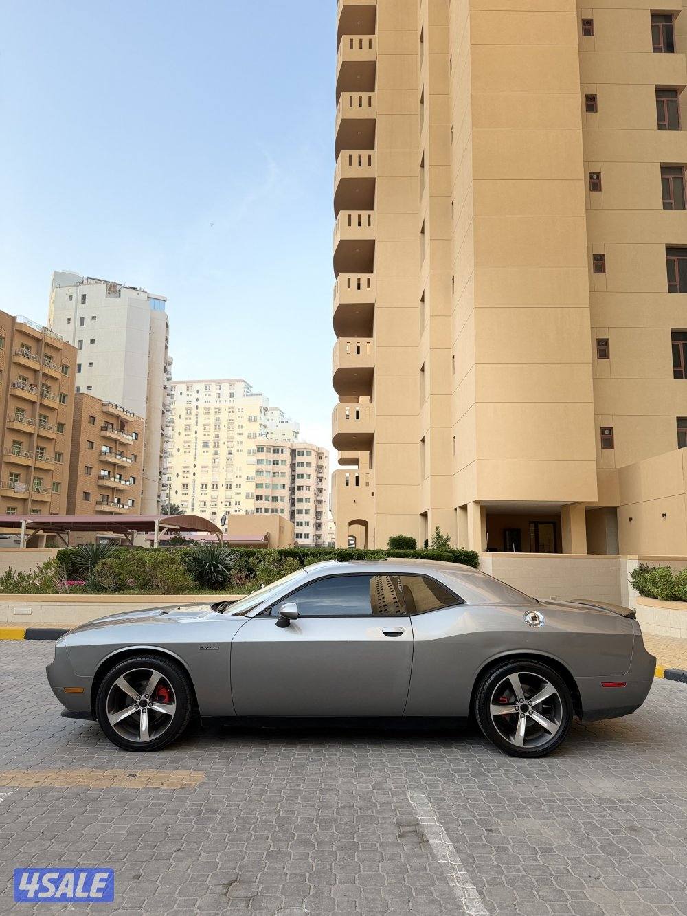 شالنجر 2012 الفئه المؤويه بحاله ممتازه جدا شرط الفحص4