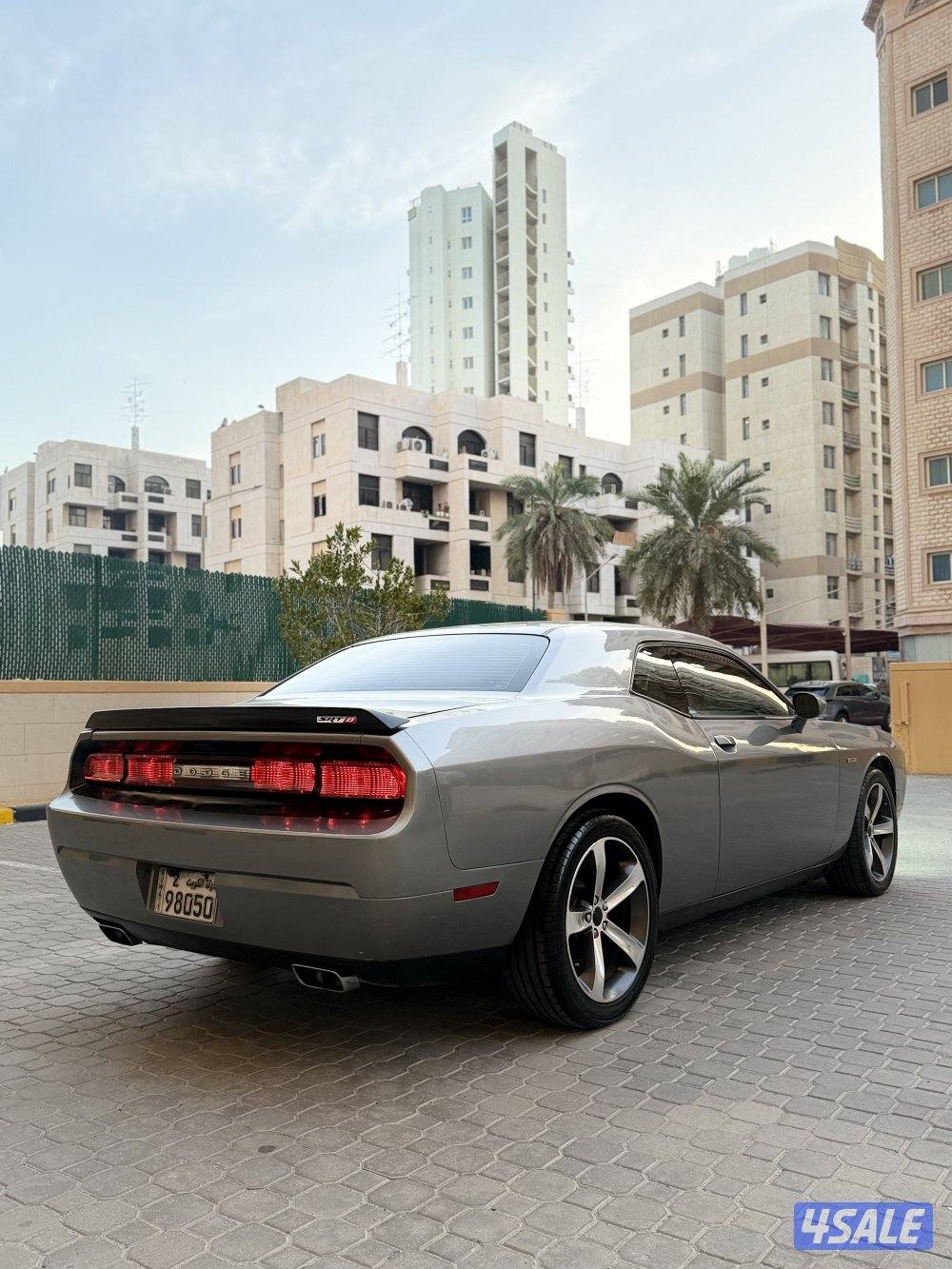 شالنجر 2012 الفئه المؤويه بحاله ممتازه جدا شرط الفحص6