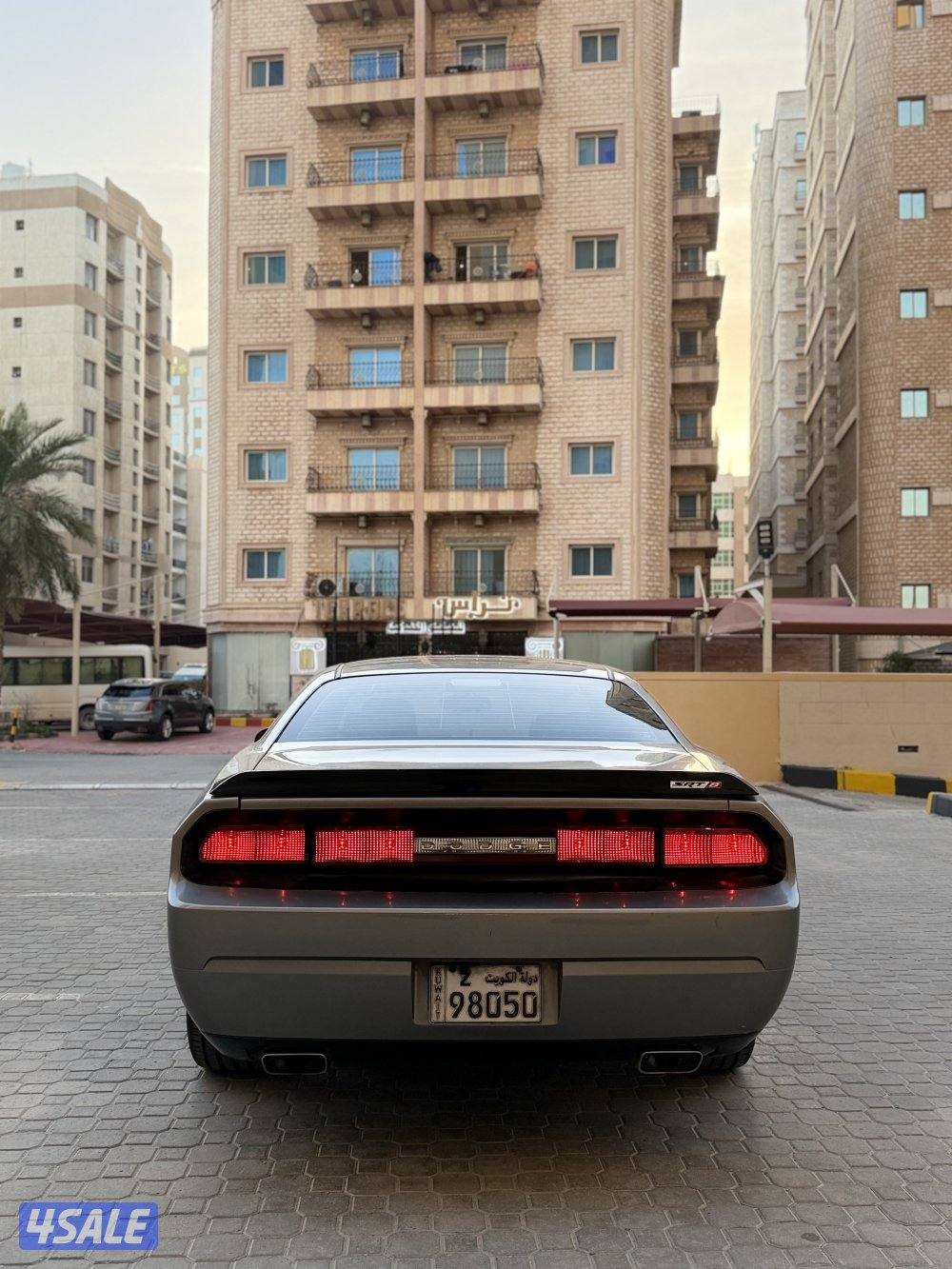 شالنجر 2012 الفئه المؤويه بحاله ممتازه جدا شرط الفحص7