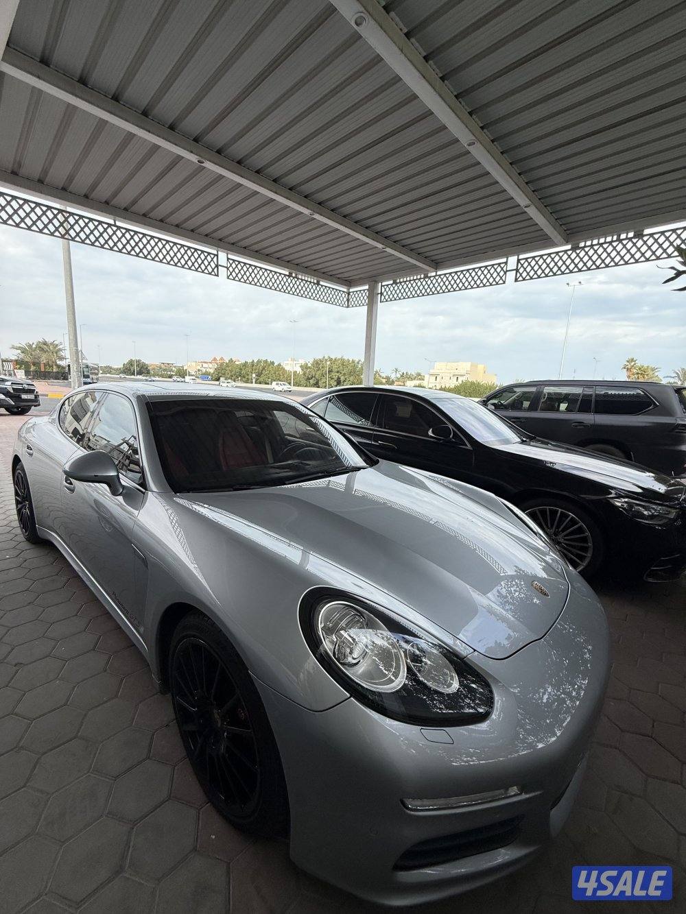 GTS( بيعه سريعه موسعره )وكاله ممشى 83 الف km ( قابل بالمعقول)1