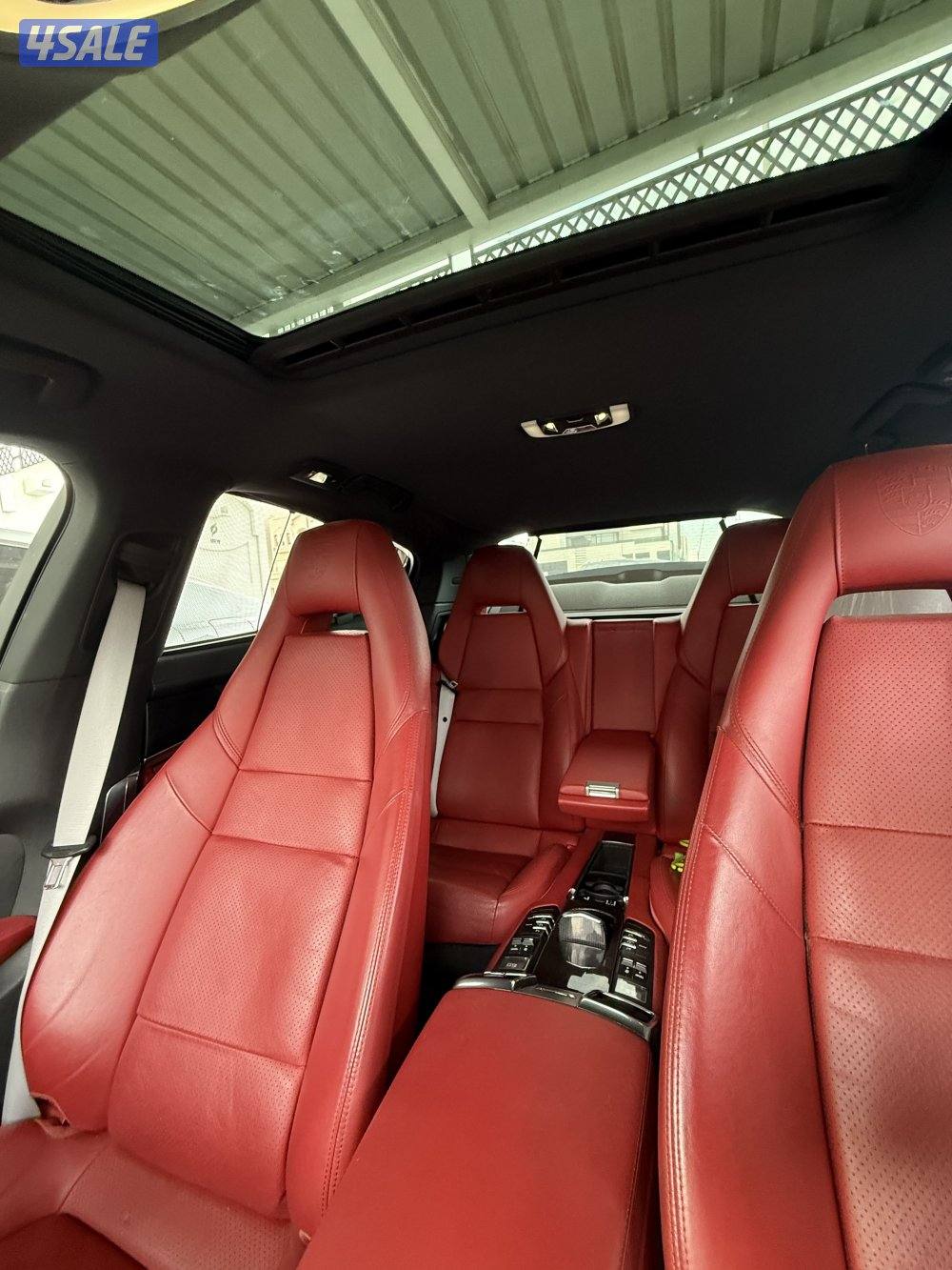 GTS( بيعه سريعه موسعره )وكاله ممشى 83 الف km ( قابل بالمعقول)2