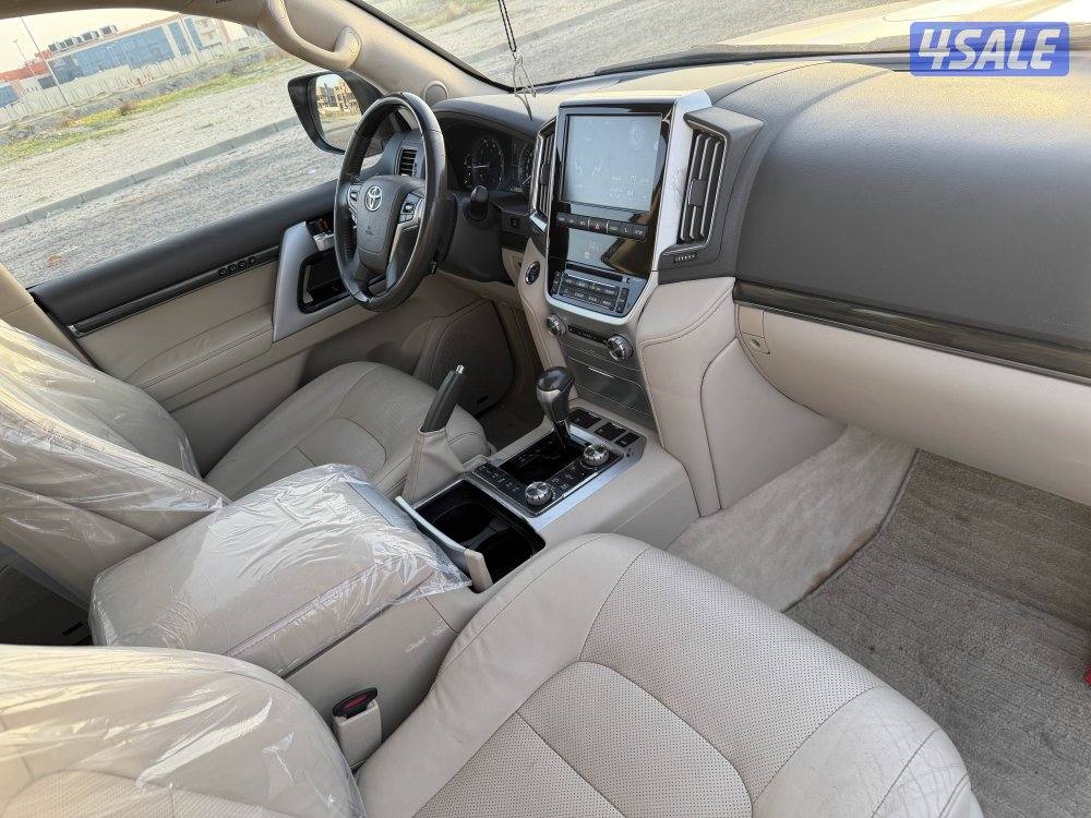 لاندكروز 2020 نوع VXR.S3